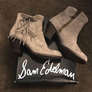 ❌SOLD❌ 
Sam Edelman Louie Tan Suede Bootie Sz 8.5